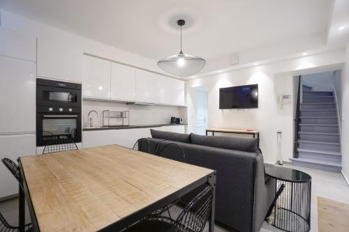 MODERN flat close to the EIFFEL TOWER - main image