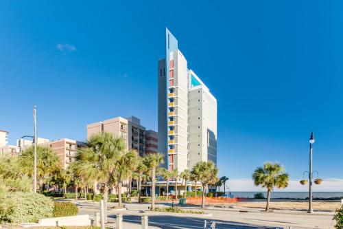 Hosteeva Atlantica Resort Condo Ocean & Pool-front views - image 5