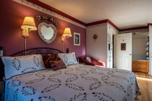 King Room with Balcony
