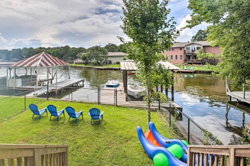 Lakefront Home with Outdoor Living Area, Kayaks, Dock - image 2