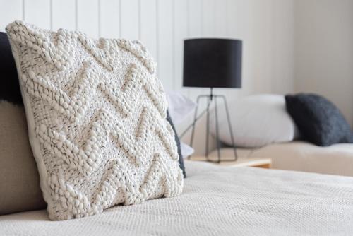 拉格伦日落汽车旅馆和会议中心