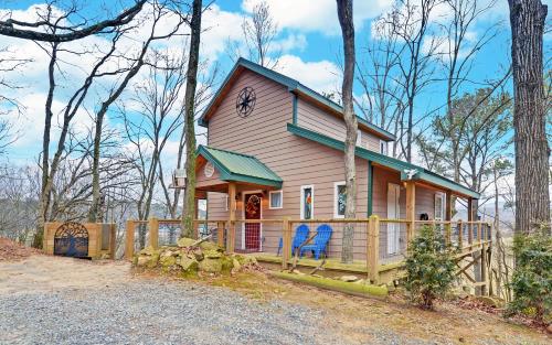 Treehouse Ellijay Star5vacations