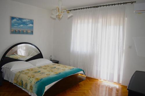 Apartments Vin - with pool - image 8
