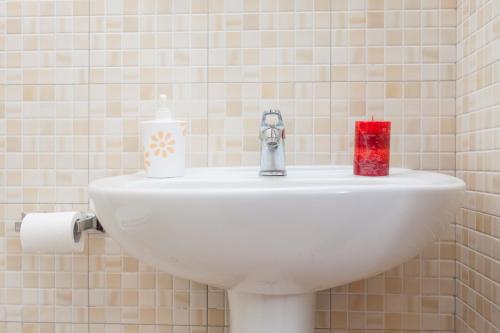 Meltin' Rome Guest House - image 9