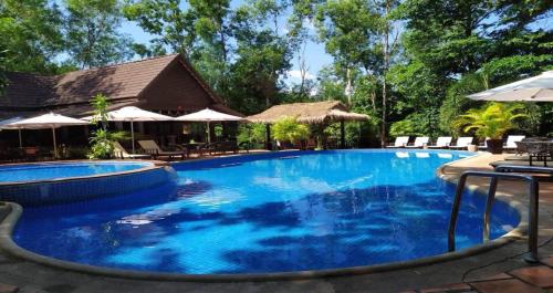 Peldbaseins, Kirirom Hillside Resort in Phnum Sruoch