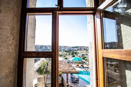 284238379 Kelebek Special Cave Hotel & Spa