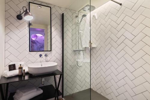 Aiden by Best Western Lorient Centre - image 2