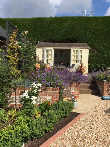 St Leonards Farmhouse 2
