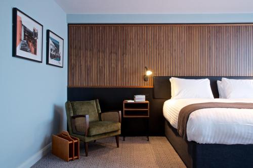 Telegraph Hotel - Coventry - image 4