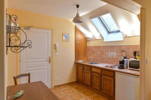 virtuve, Gite du Clos Champagnac in Chailly-sur-Armancon (Bourgogne)