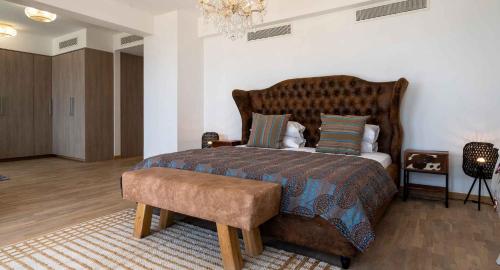 Villa Idalium - stunning front line villa with panoramic sea views