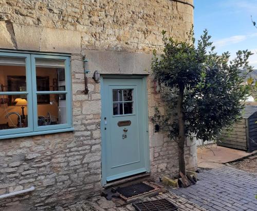 Foto 1: Market Place Cottage, Tetbury, Cotswolds Grade II Central location