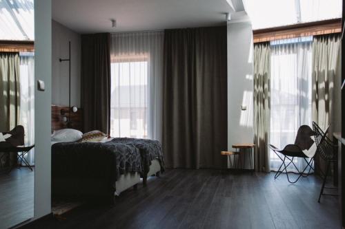 2 twin beds