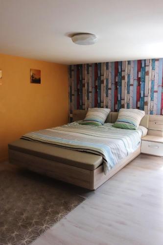 House with 2 bedrooms in Sains with enclosed garden and WiFi 25 km from the beach - image 13