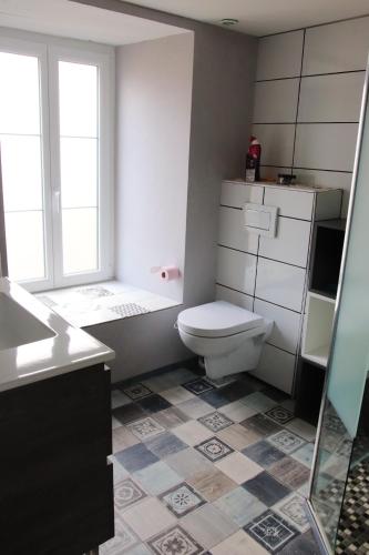 House with 2 bedrooms in Sains with enclosed garden and WiFi 25 km from the beach - image 10