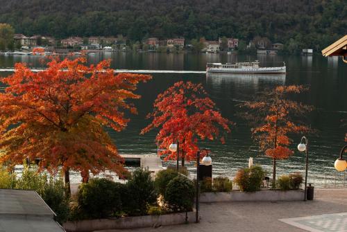  MAJOR SISTERS, APPARTAMENTO VISTA LAGO DI LUGANO in Porto Ceresio
