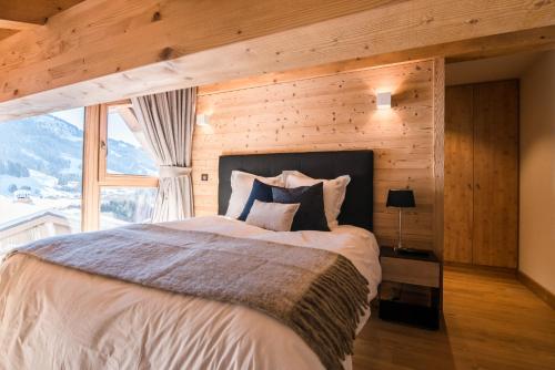 4 bedrooms, 7 beds