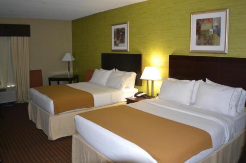 Holiday Inn Express Hotel & Suites Indianapolis W - Airport Area by IHG in Indianapolis, USA