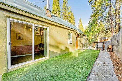 The Shaver Village Lodge - image 8