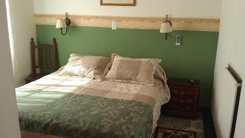 1 double bed