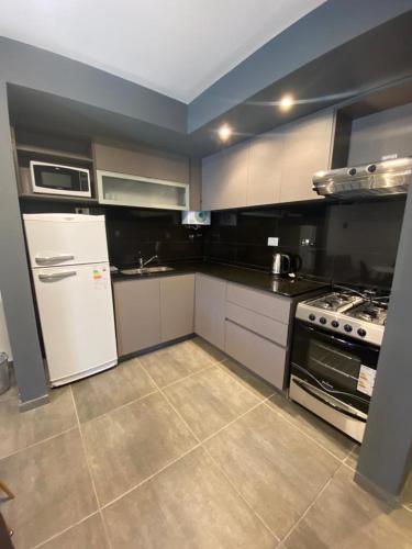 One-Bedroom Apartment image 10