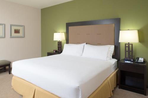 Holiday Inn Express Hotel & Suites North Sequim, an IHG Hotel