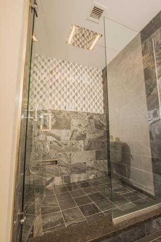 playa esperanza resort domicilio conocido sn celestino gazca villaseor mexico mx 82780 casa peleyon