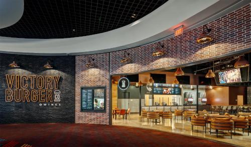 Circa Resort & Casino - Adults Only, Las Vegas (photo 3)