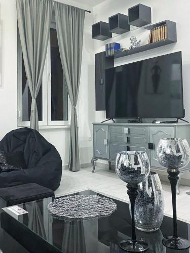 LUX apartment in downtown of Belgrade - image 8