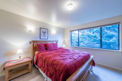 Park Avenue Hide Out by Casago - image 2
