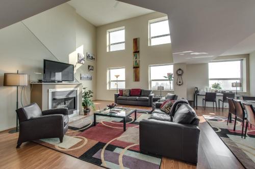The Penthouse at Grand Plaza - image 2