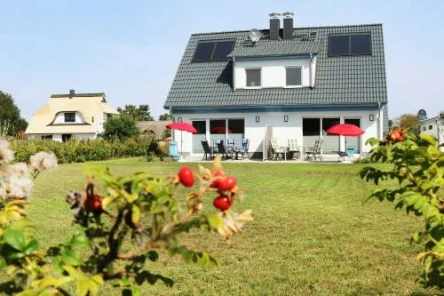 Ferienhaus Wis mit Sauna in Ostseebad Karlshagen, Deutschland