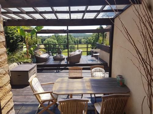 Le Cottage Belmontais, maison individuelle, vue panoramique sur la rivière – Beaumont-sur-Sarthe, AR