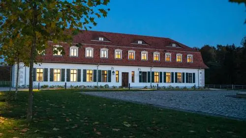 Gut Sarnow - Hotel und Restaurant in Schorfheide, Deutschland