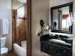 Dunes Inn - Sunset, Los Angeles (photo 7)