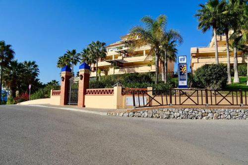 Malibu Mansion Club la Costa World with Sea View and hydromassage bath in Mijas Costa