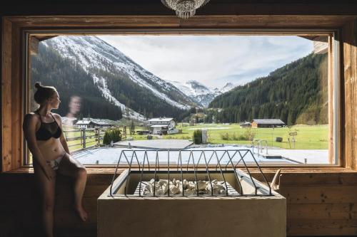 284374163 Alpinhotel Berghaus spa