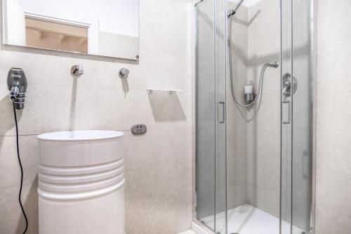 Dream Stay At The Trevi Fountain Apartments 2