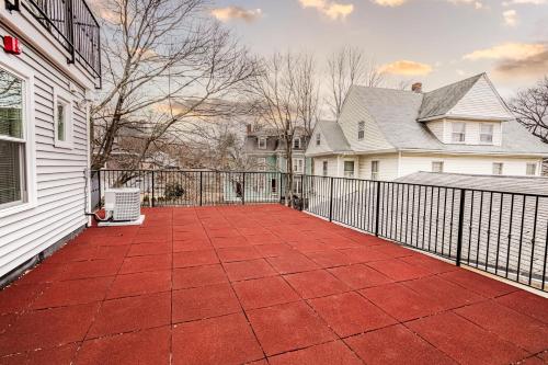 ระเบียง/ชานเรือน, The Inn at Newton Highlands in นิวตัน (MA)