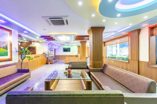 Lobby, Siddhartha Hotel Grand City in Birtamode