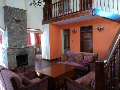 บริการและสิ่งอำนวยความสะดวก, Sangare Gardens in เนย์รี