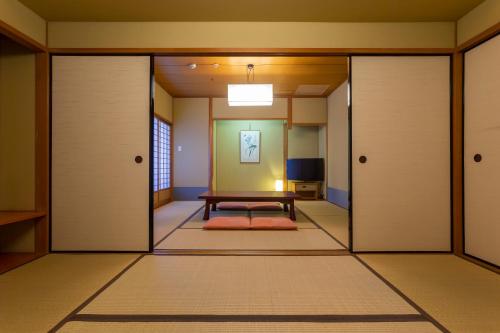 Japanese-Style Quadruple Room - Non-Smoking