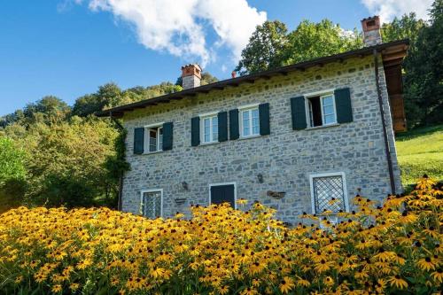 Main Cottage of Bellagio with Como Lake View gîte à louer Olcio