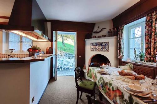 Main Cottage of Bellagio with Como Lake View