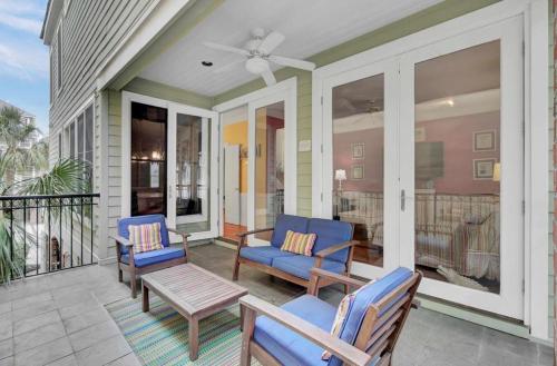 136 Grand Pavilion - image 3
