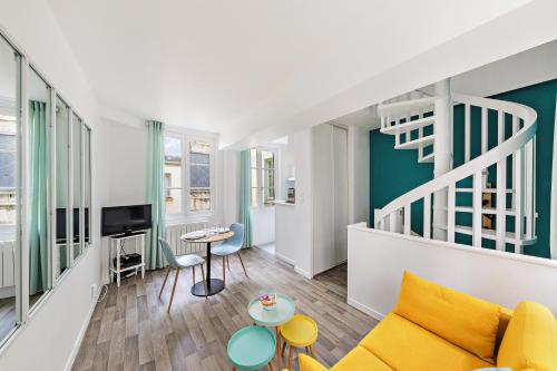 Maison Normande hyper-centre historique avec parking gîte à louer Mont-Saint-Aignan