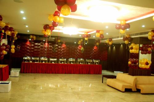 ห้องอาหาร, โรงแรมชีวา (Hotel Jiva) in ชัมเศทปุระ