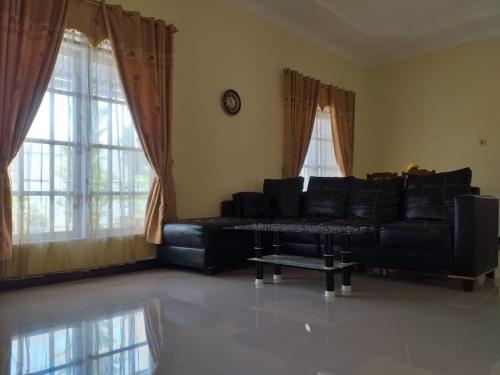 Oemah Sadewa Homestay in Karangkandri