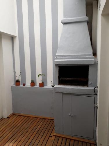 Two-Bedroom House image 6