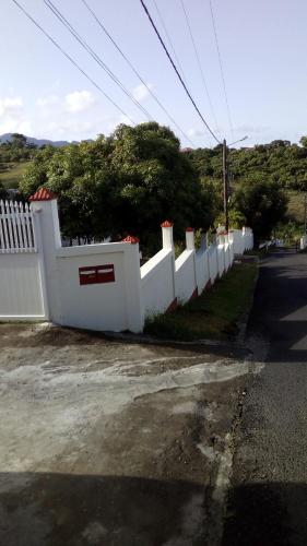 Exterior view, residences aux saveurs des mangues in Baillif